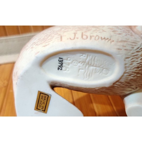 Vintage 1978 R.S.L. Baby Seal Ceramic Art Figurine Signed R.J. Brown Mexico - Picture 8 of 9